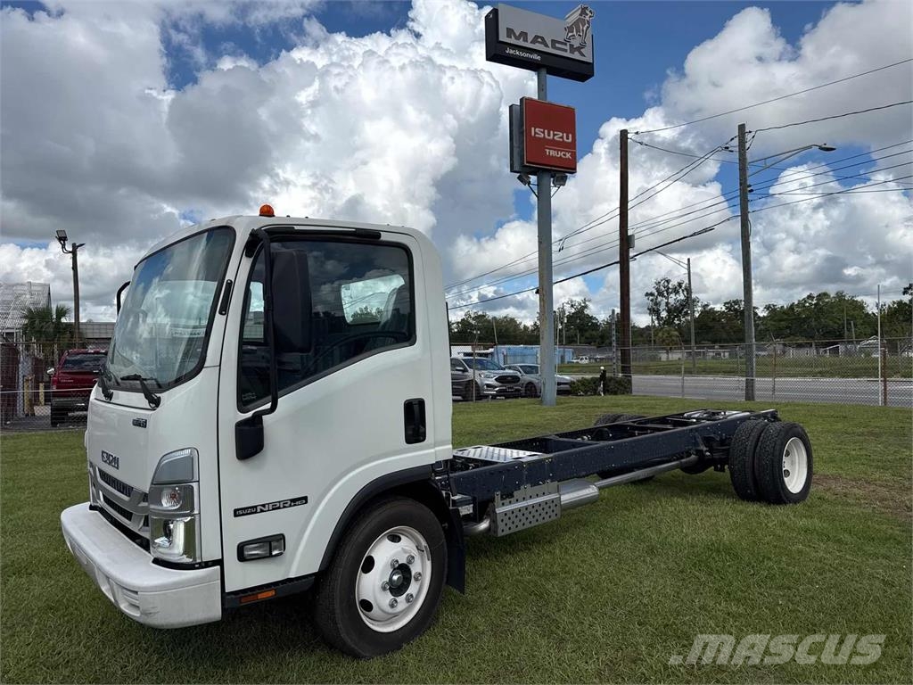 Isuzu NPR-1F404 Шасси с кабиной