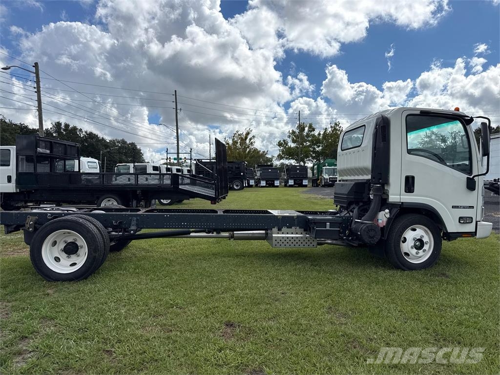 Isuzu NPR-1F404 Шасси с кабиной