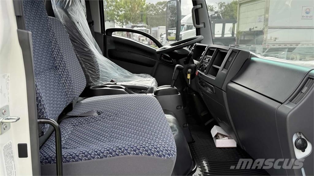 Isuzu NPR-1F404 Шасси с кабиной