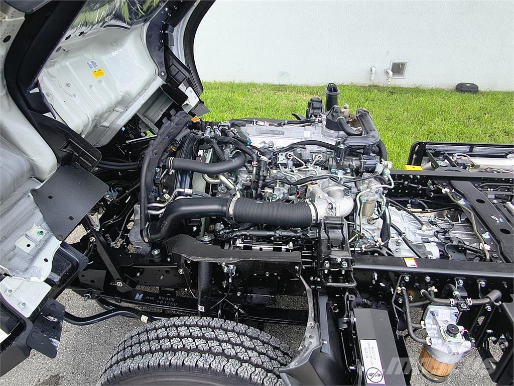 Isuzu NPR-3F354 Kamioni-šasije
