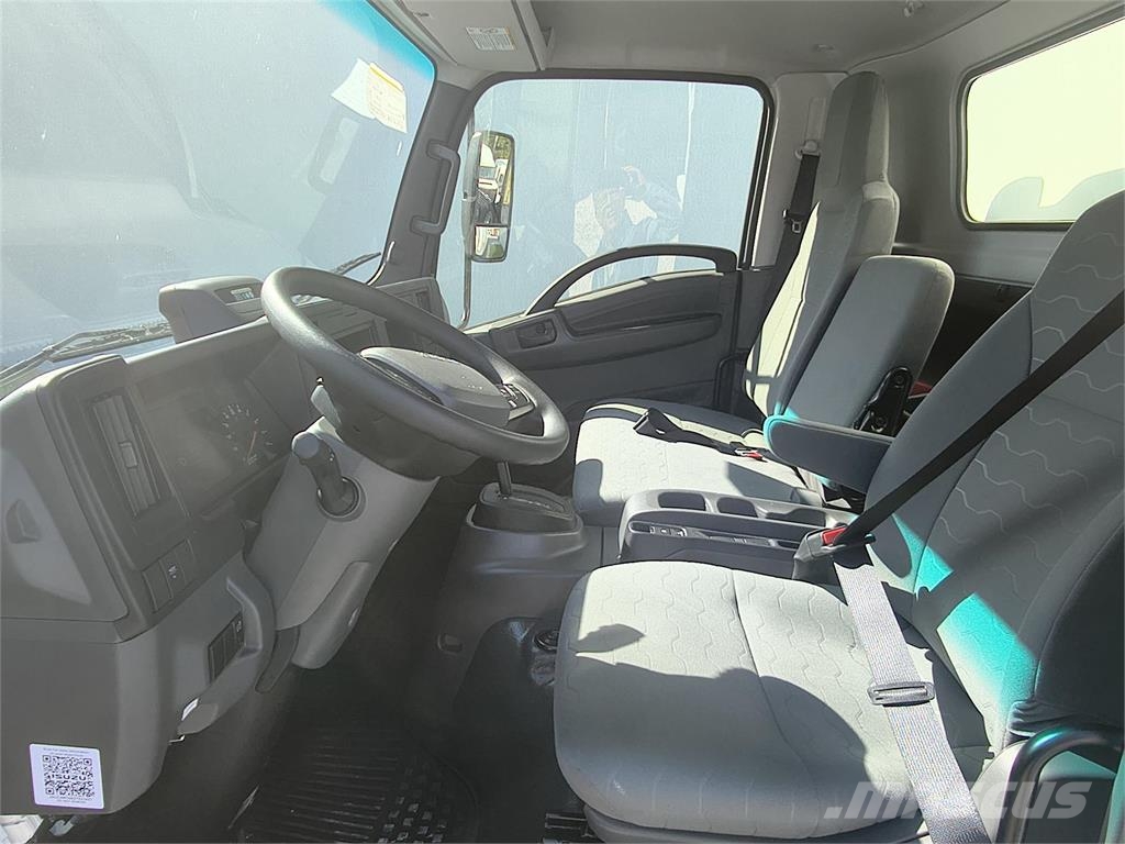 Isuzu NPR-3Y354 Sanduk kamioni