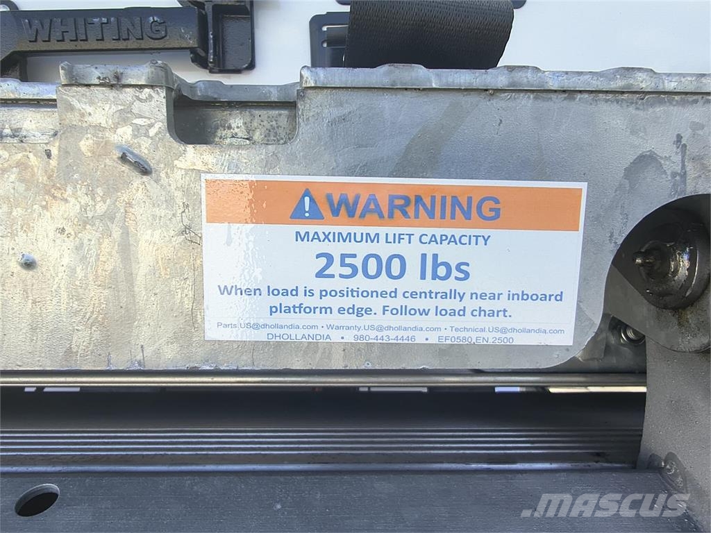 Isuzu NPR-3Y354 Sanduk kamioni