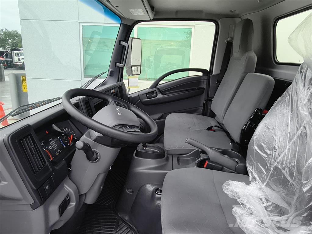 Isuzu NPR-3Y354 탑차 트럭