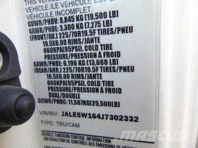 Isuzu NRR 20' REEFER Грузовики-Фургоны