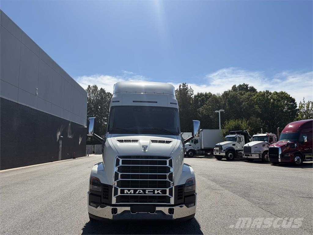 Mack AN64T وحدات الجر