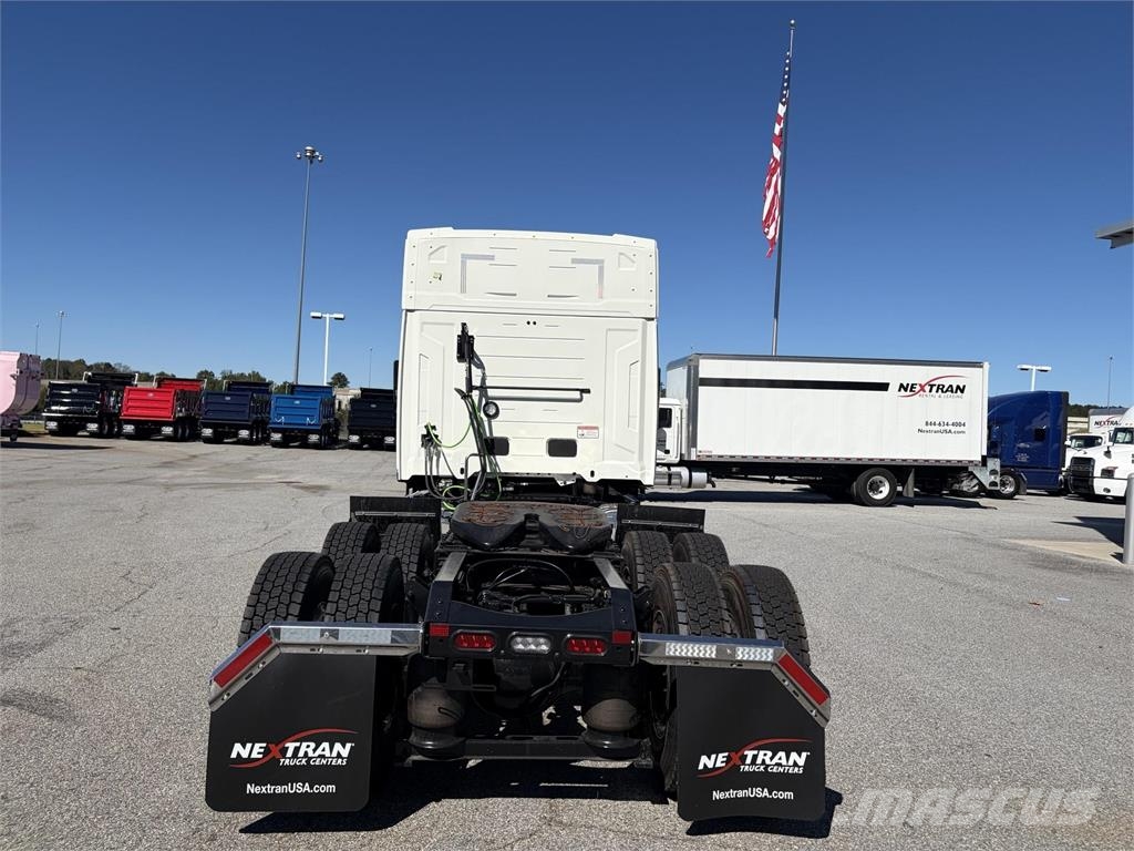 Mack AN64T Sadulveokid