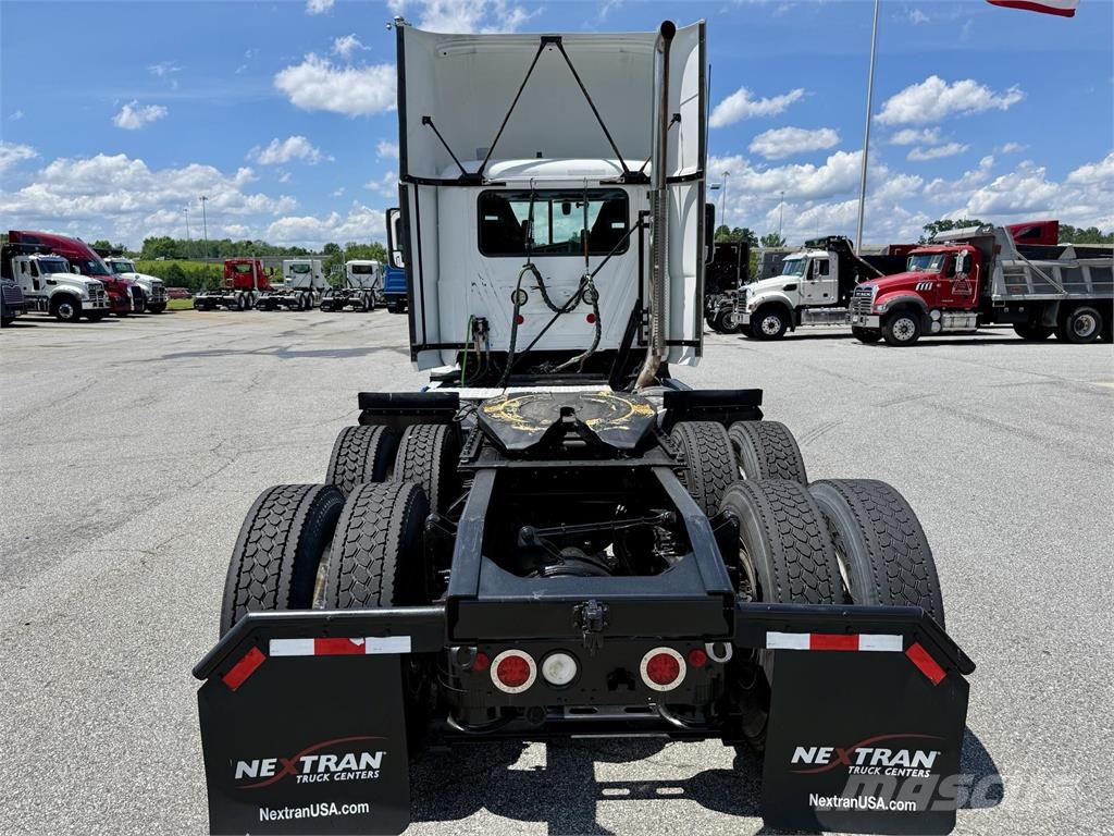 Mack AN64T Prime Movers