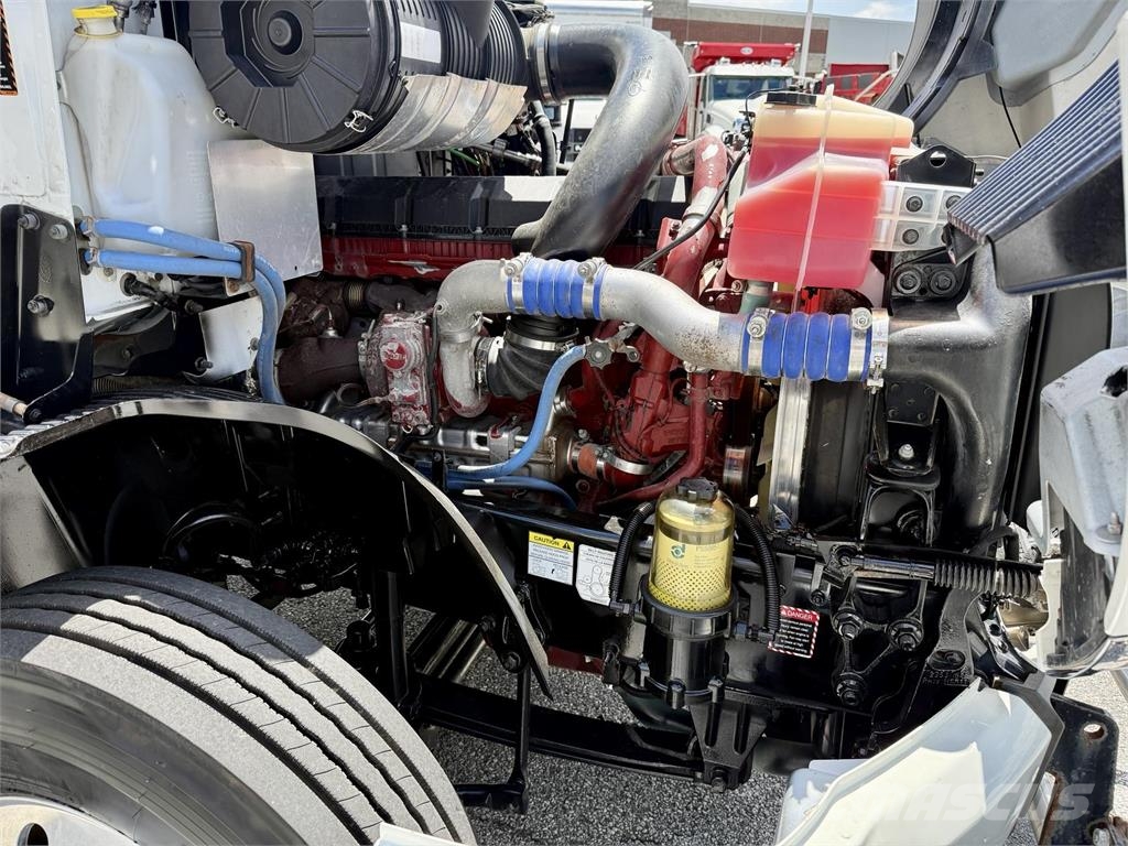 Mack AN64T Prime Movers