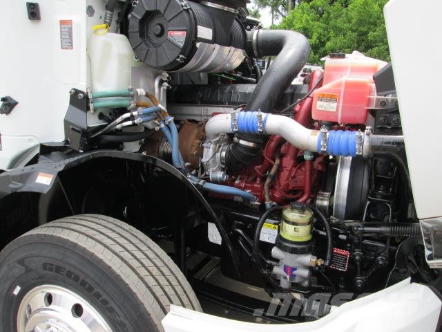 Mack AN64T Sattelzugmaschinen