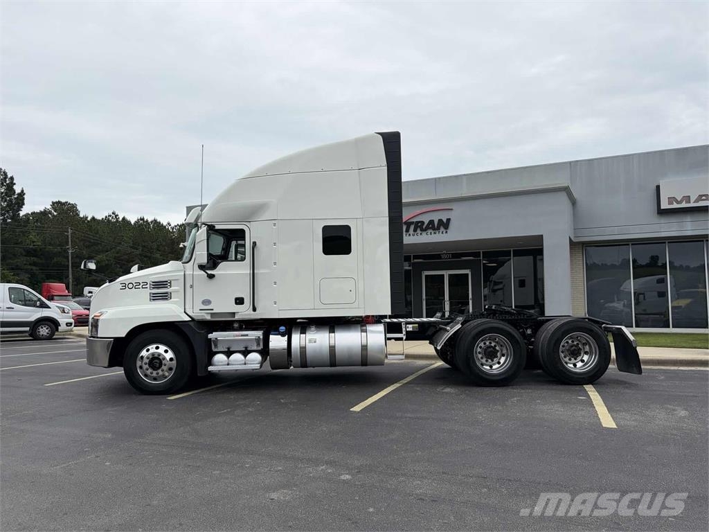 Mack AN64T Sattelzugmaschinen