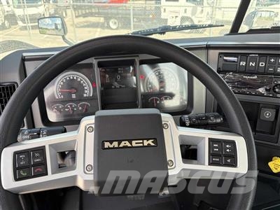 Mack AN64T Sattelzugmaschinen