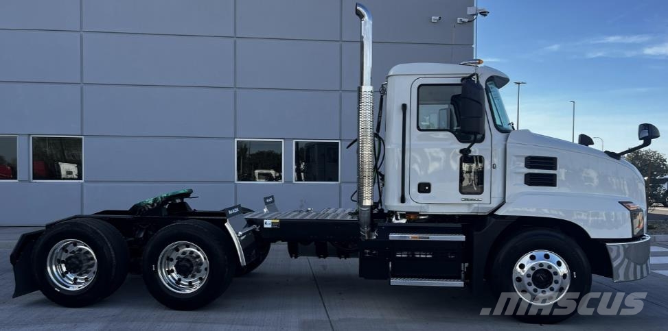 Mack AN64T Тягачі