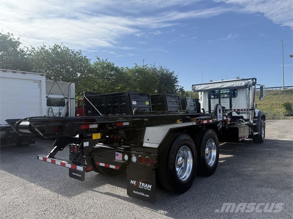 Mack GR64B Otros camiones