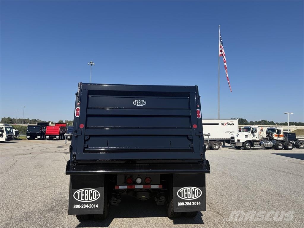 Mack GR64F Bañeras basculantes usadas