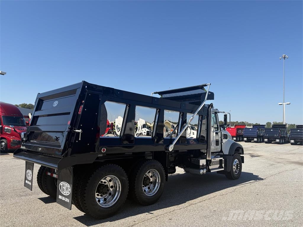 Mack GR64F Bañeras basculantes usadas