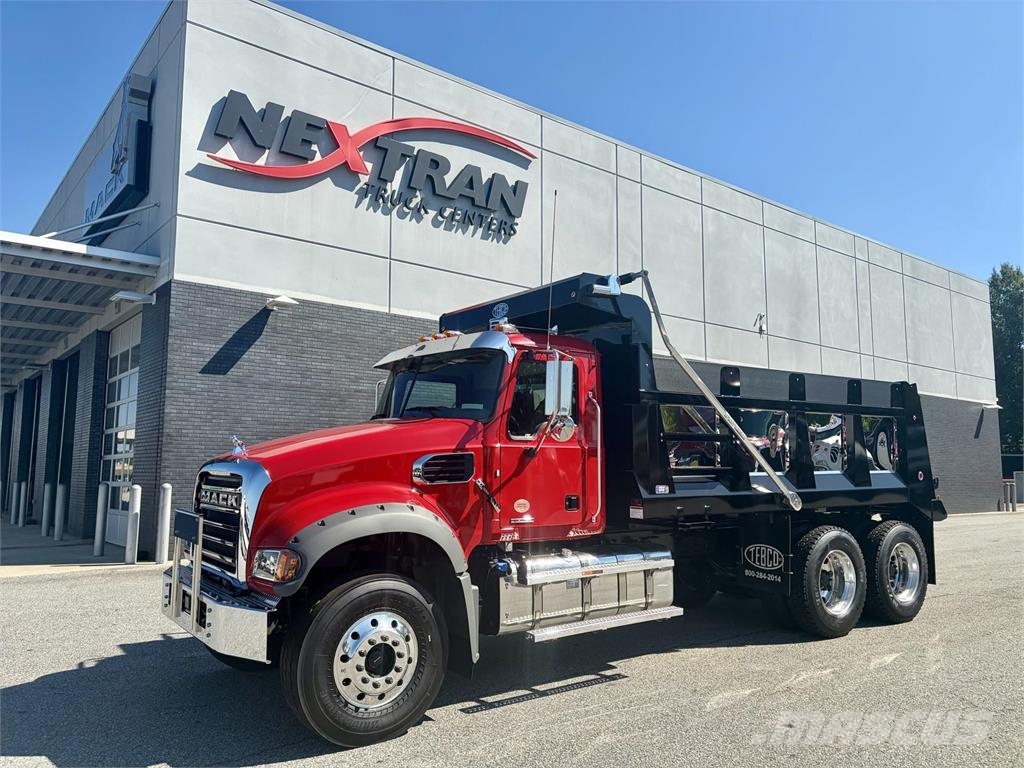 Mack GR64F Sora- ja kippiautot