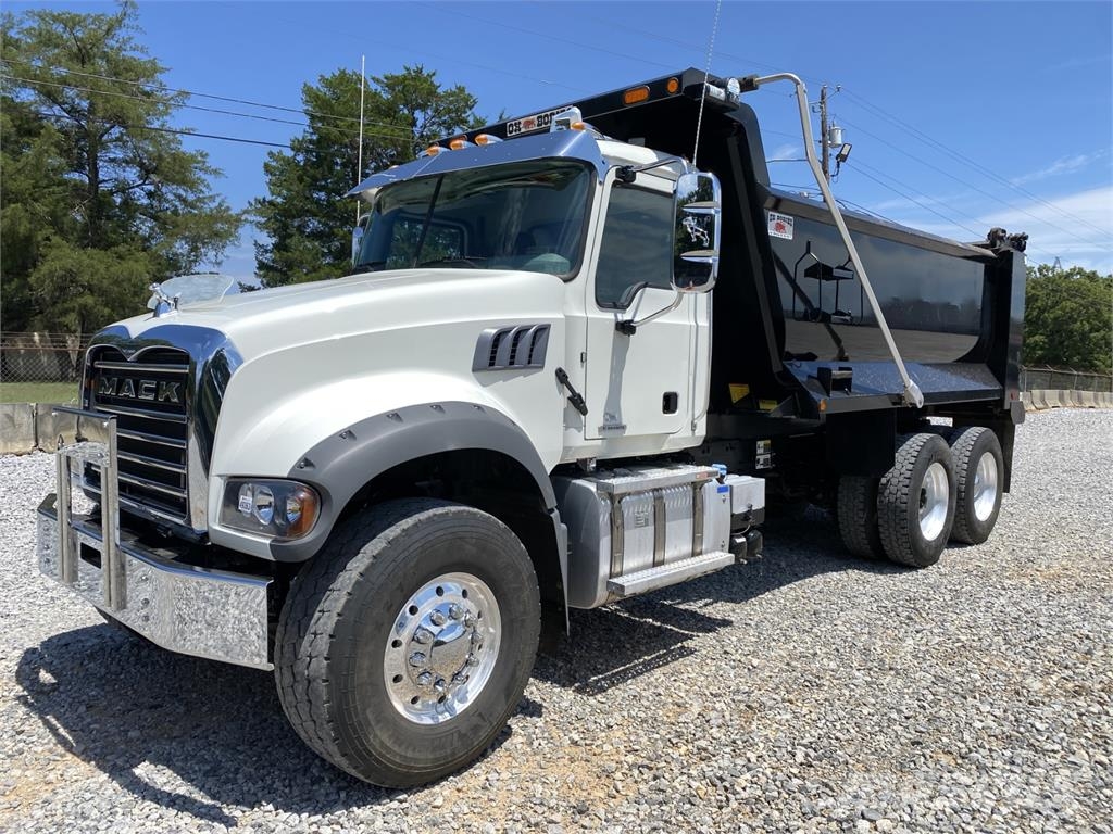 Mack GR64F Самосвал