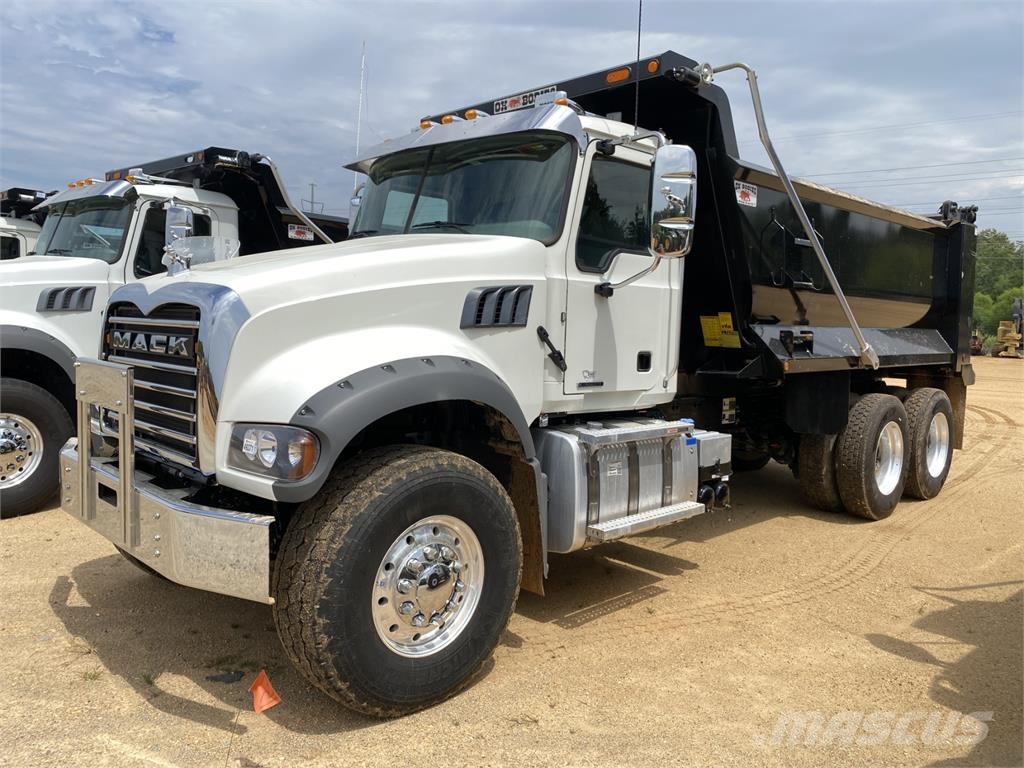 Mack GR64F Самосвал