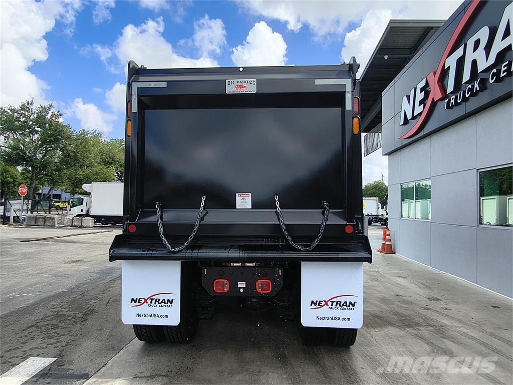 Mack GR84B Camiones bañeras basculantes o volquetes