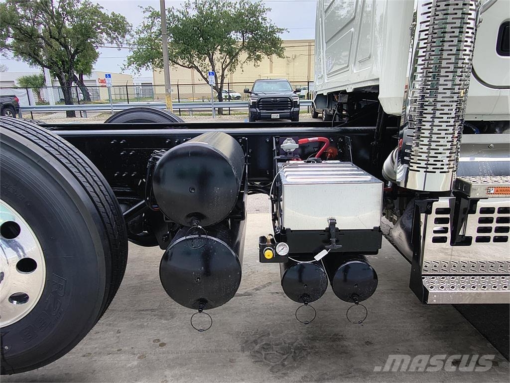 Mack GR84F 傾卸式卡車