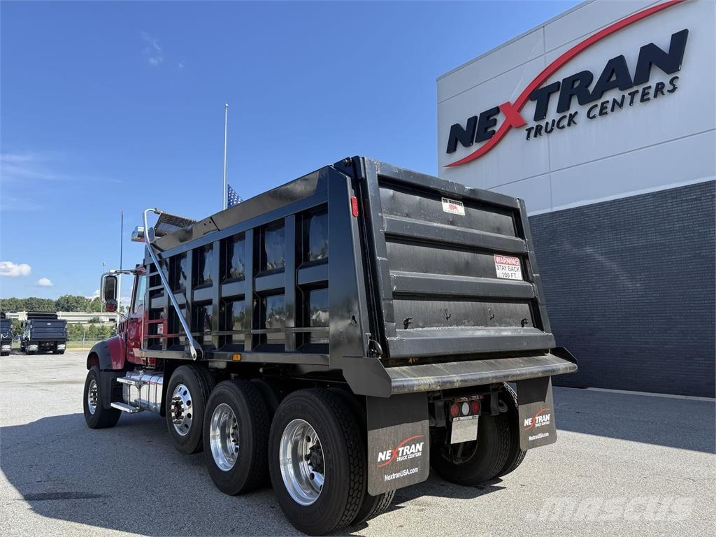 Mack GR84F Camiones bañeras basculantes o volquetes