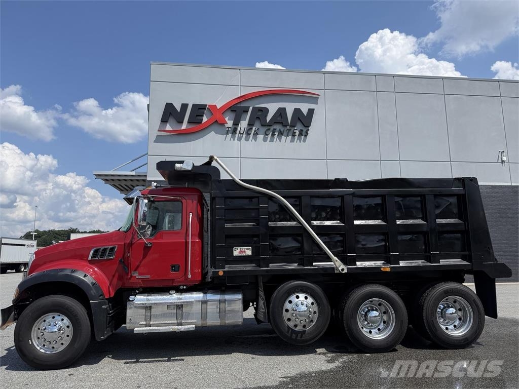Mack GR84F 傾卸式卡車