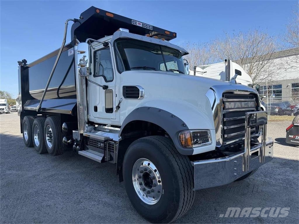 Mack GR84F 傾卸式卡車