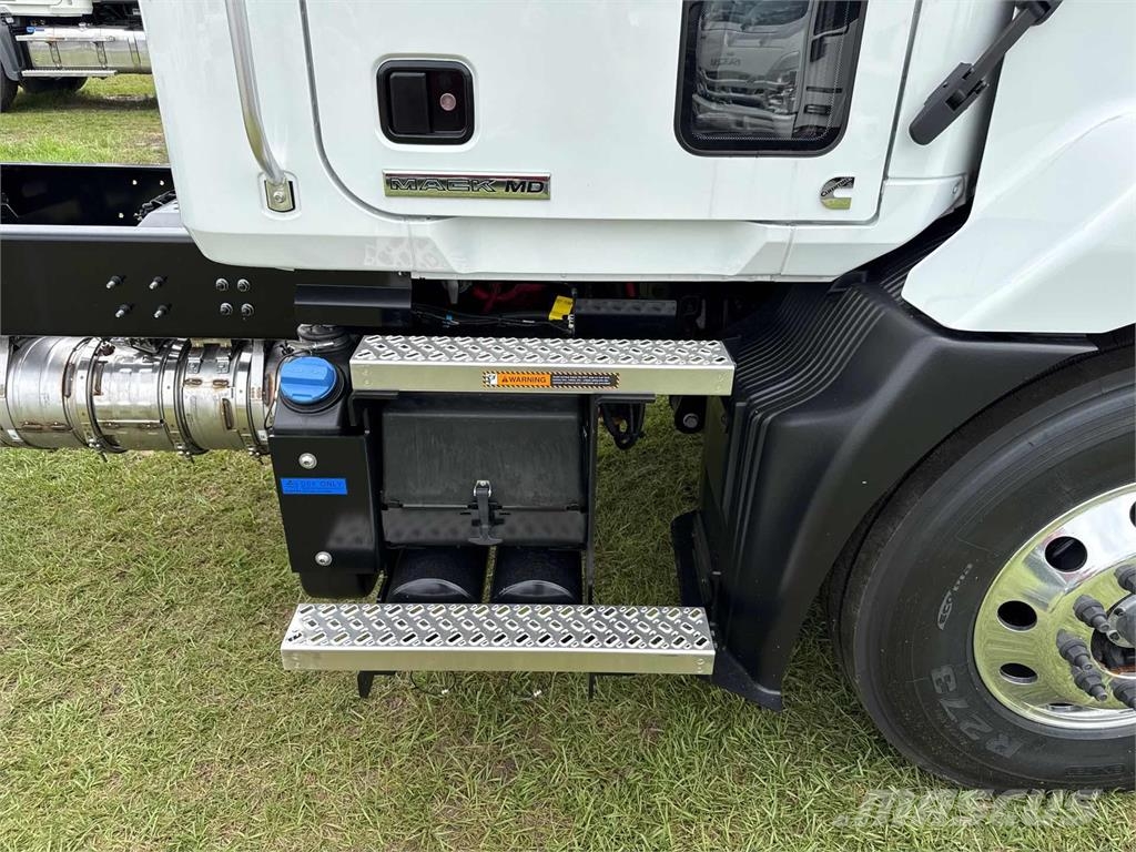 Mack MD6 42R Camiones chasis