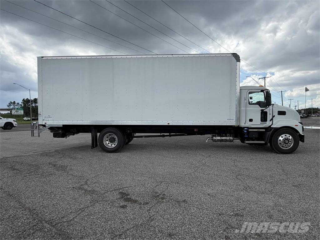 Mack MD6 42R Sanduk kamioni