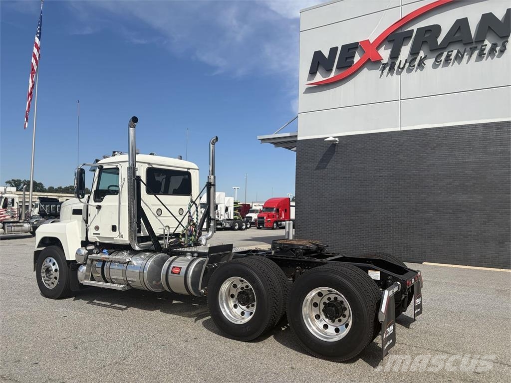 Mack PI64T Tractor Units