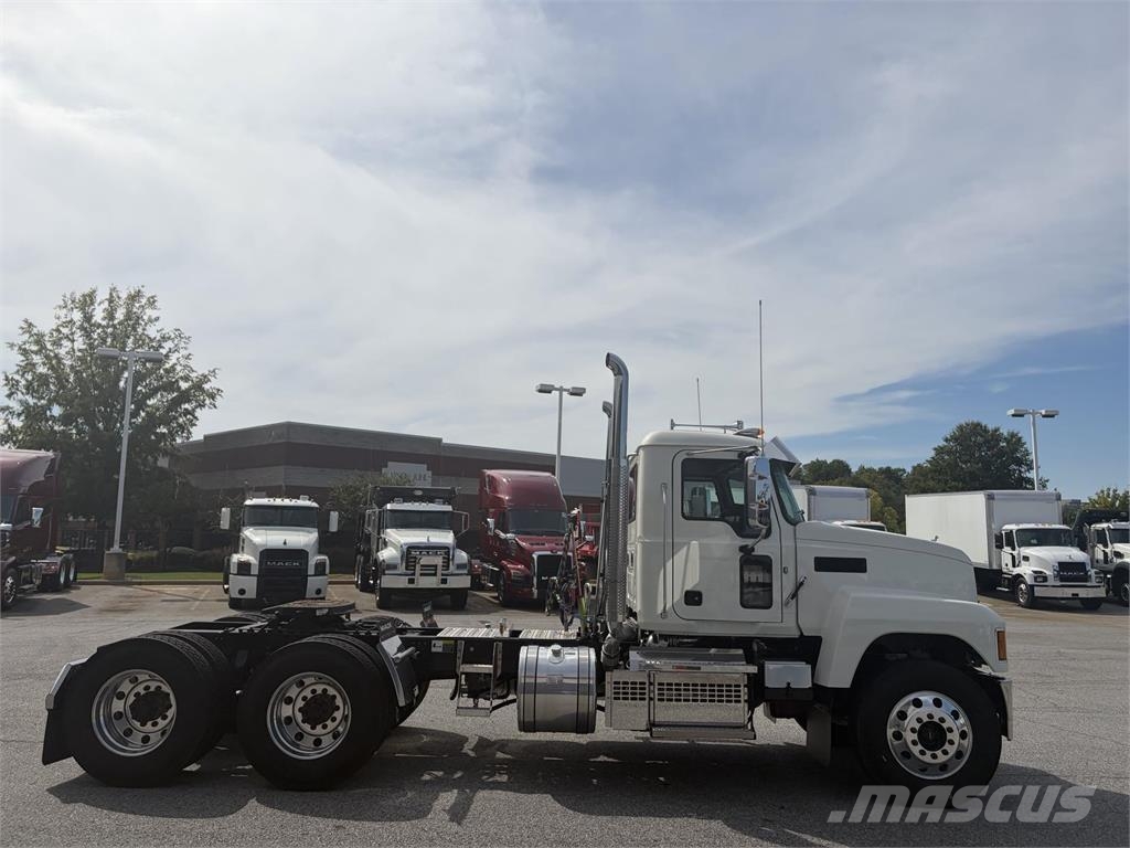 Mack PI64T Tractor Units