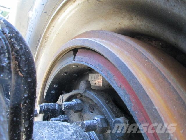 Mack PI64T Tracteur routier