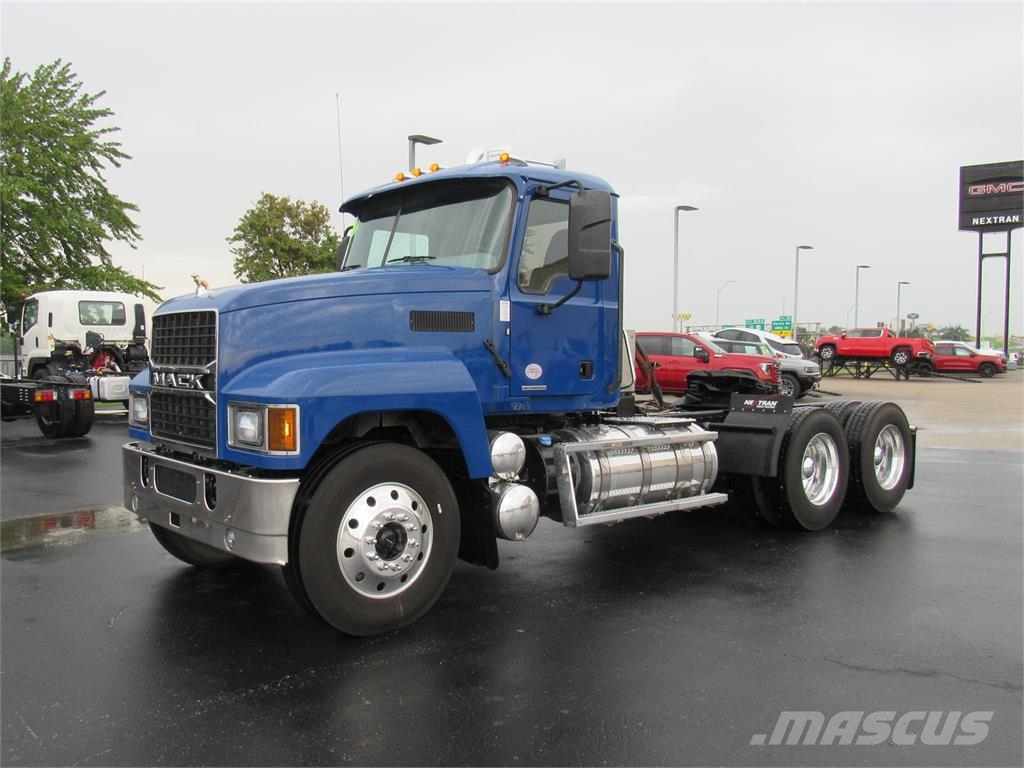 Mack PI64T Dragbilar