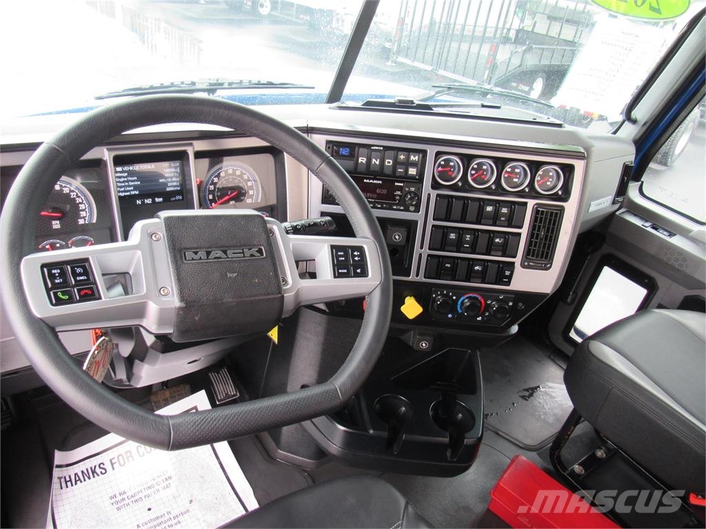 Mack PI64T Dragbilar