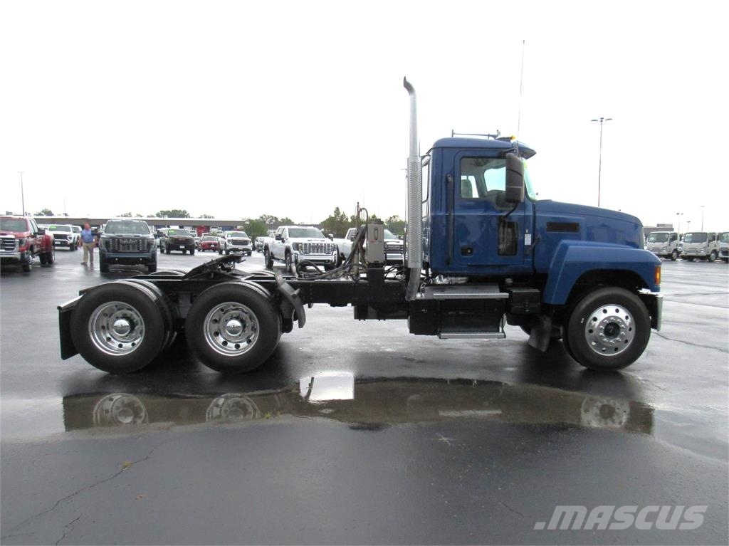 Mack PI64T Dragbilar