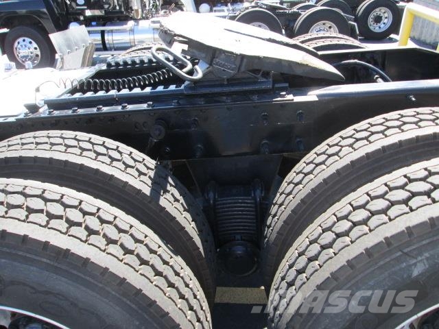 Mack PI64T Tegljači