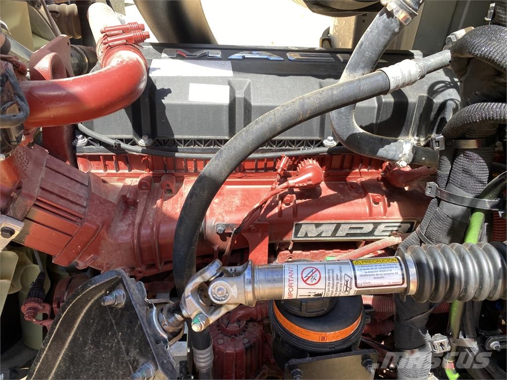 Mack PI64T Влекачи