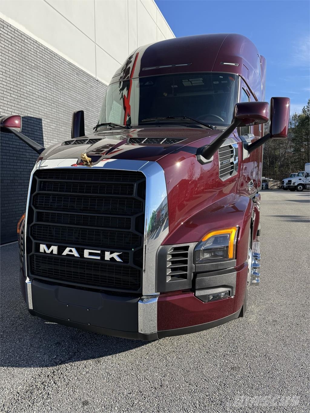 Mack PR64T Truck Tractor Units