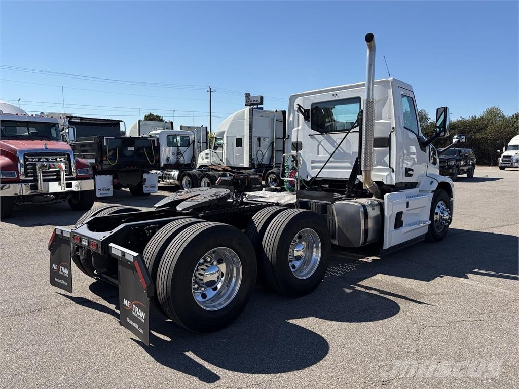 Mack PR64T Truck Tractor Units