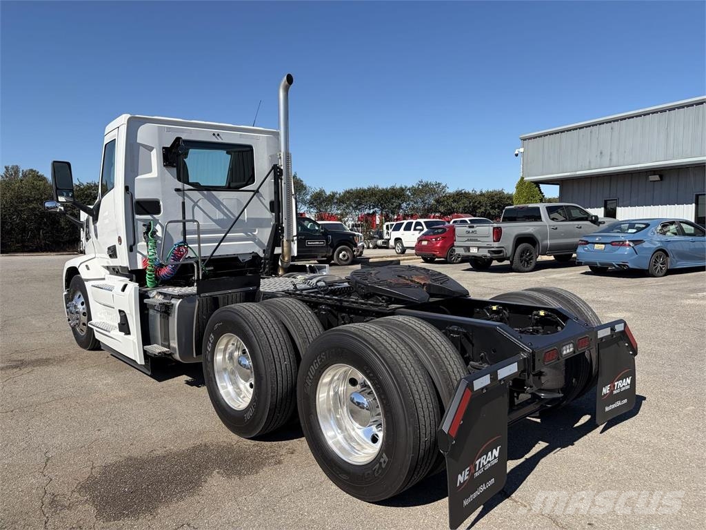 Mack PR64T Truck Tractor Units