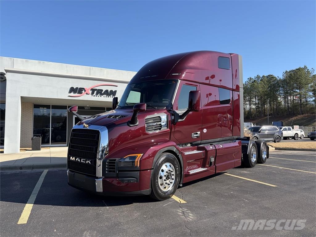 Mack PR64T Truck Tractor Units