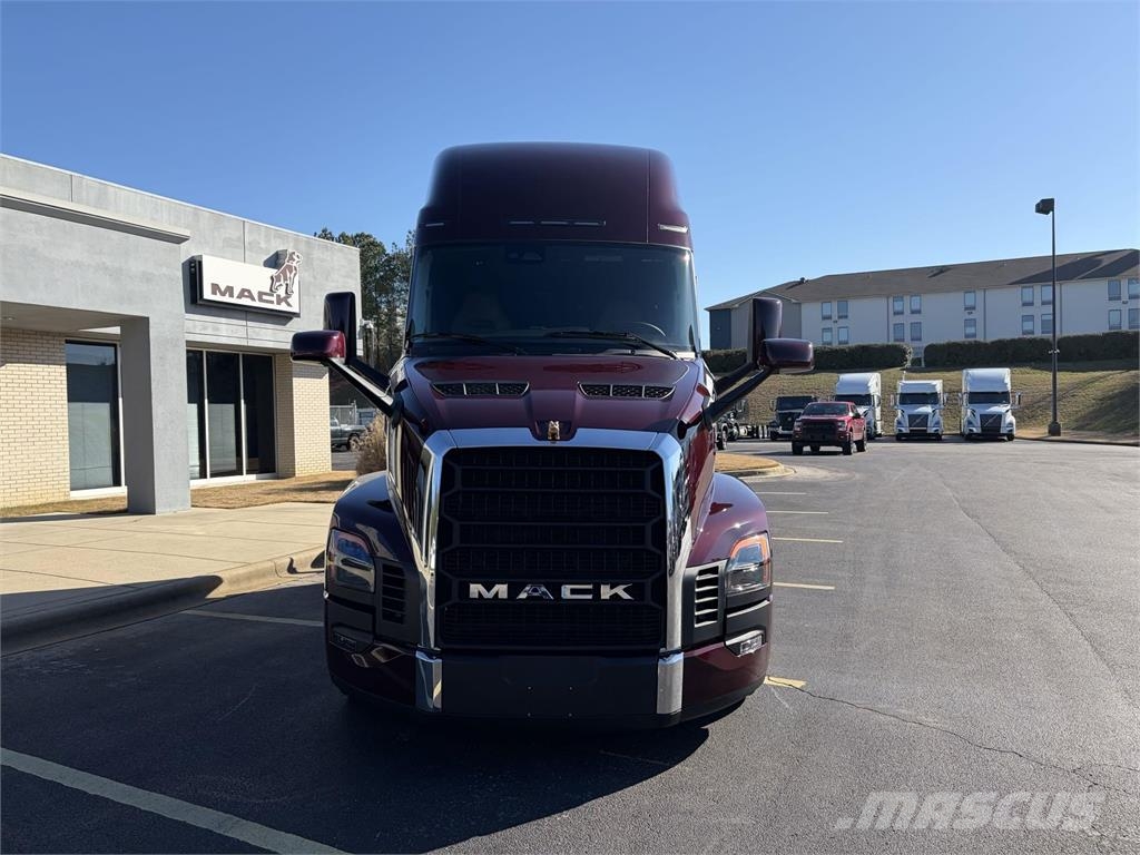 Mack PR64T Truck Tractor Units