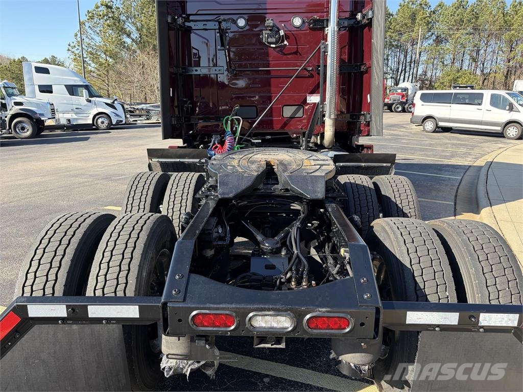 Mack PR64T Truck Tractor Units