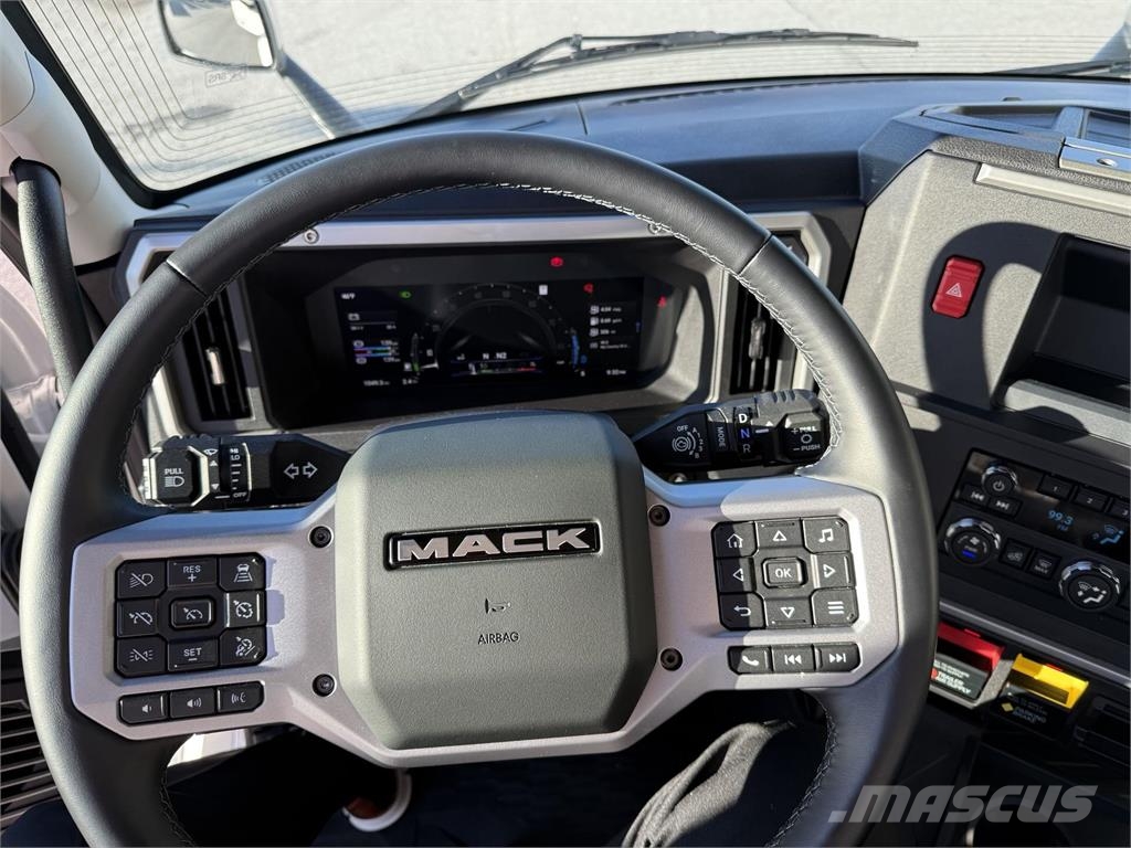 Mack PR64T Truck Tractor Units