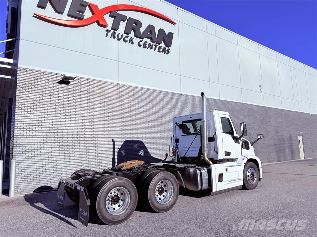 Mack PR64T Truck Tractor Units