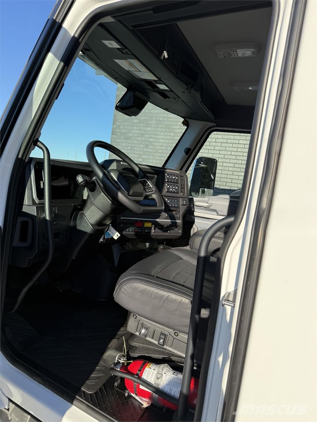 Mack PR64T Truck Tractor Units
