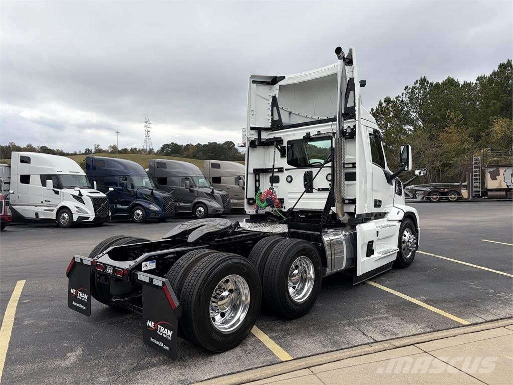 Mack PR64T Truck Tractor Units