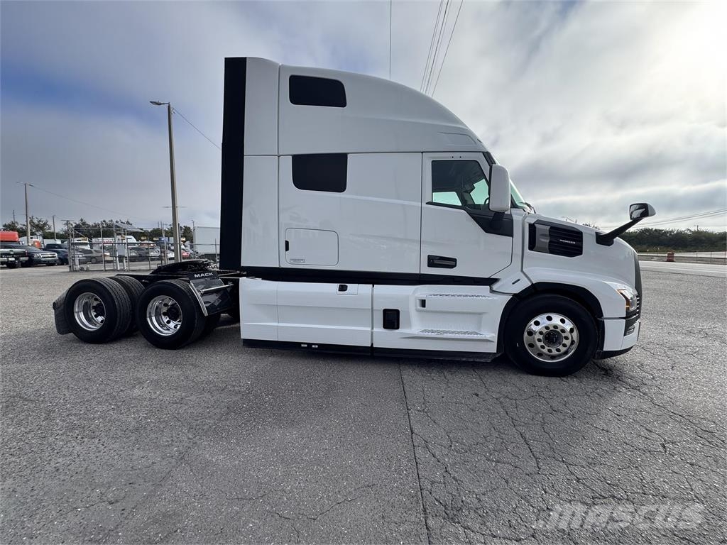 Mack PR64T Truck Tractor Units