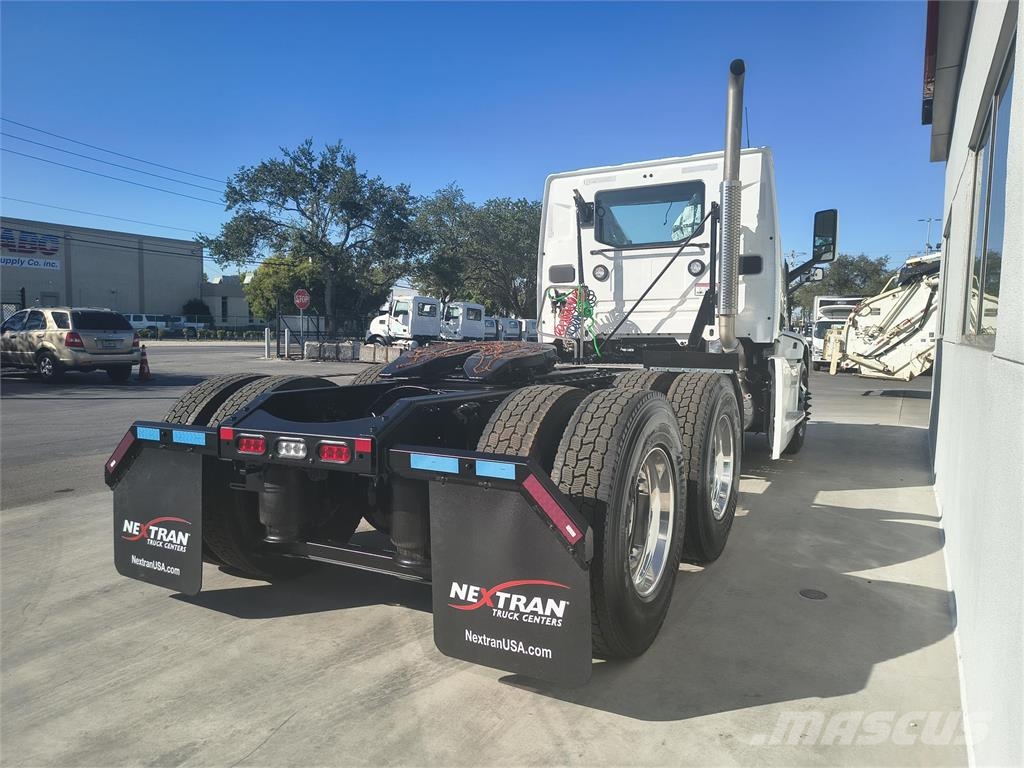 Mack PR64T Truck Tractor Units