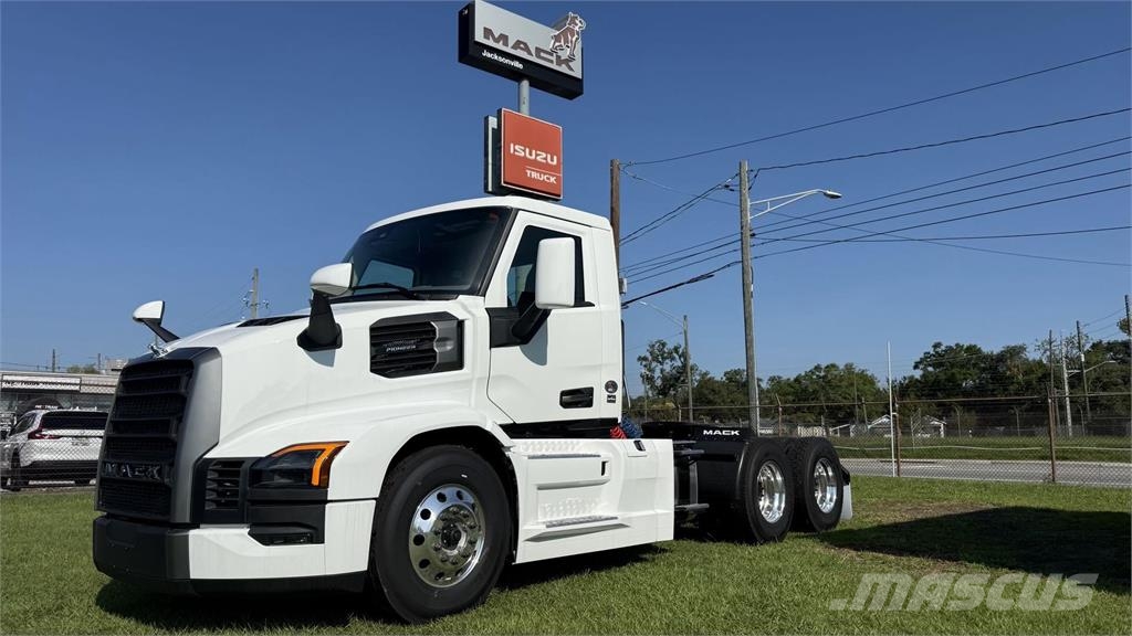 Mack PR64T Truck Tractor Units